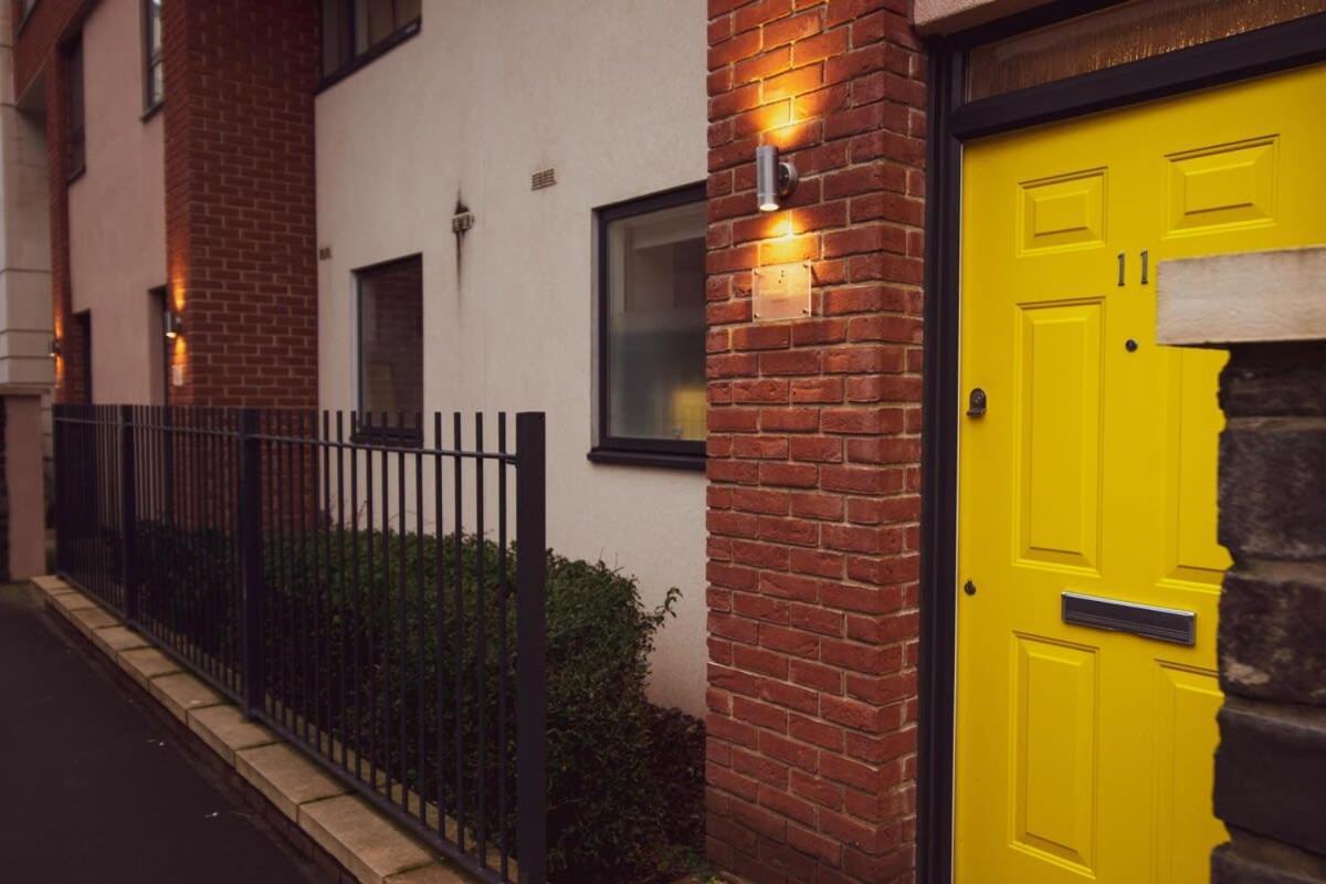 Deluxe Apartment Near Cabot Circus W Parking Sleeps 5 Μπρίστολ Εξωτερικό φωτογραφία
